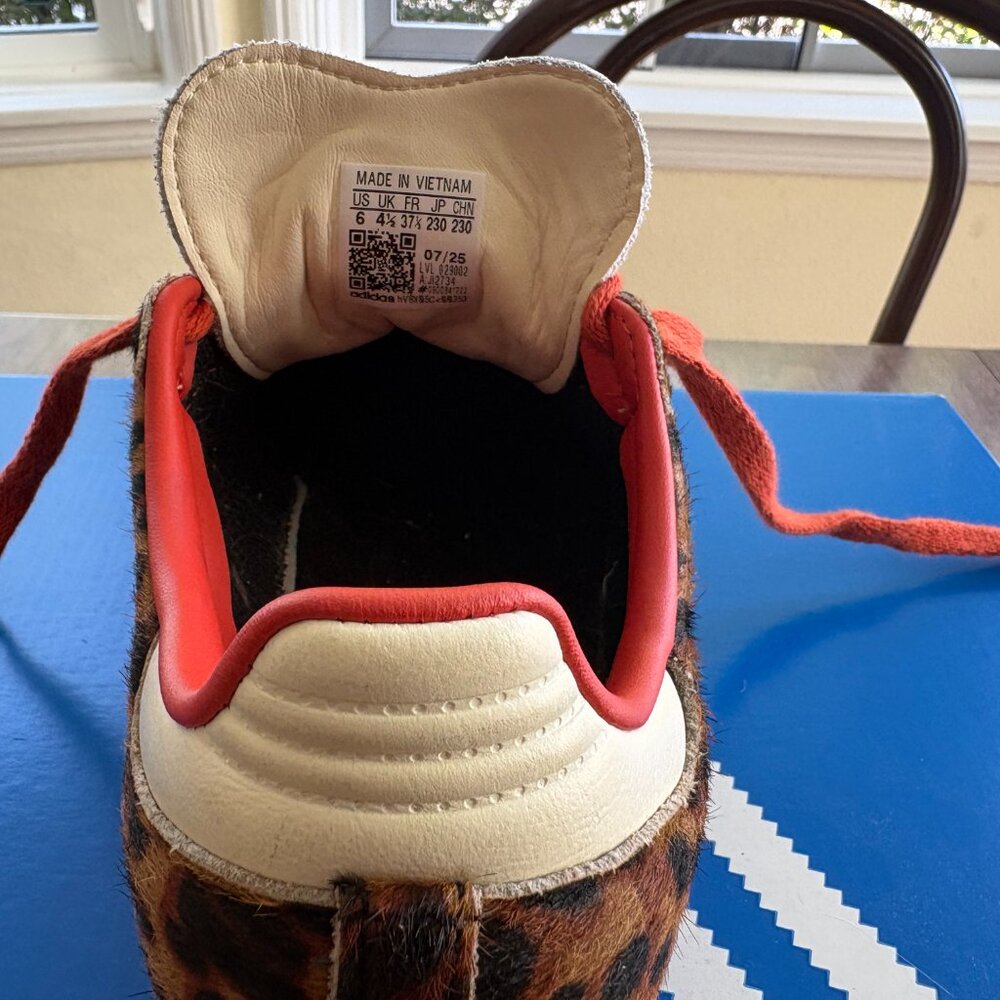 Adidas Originals Samba Sneakers in Leopard Print - Picture 6 of 8